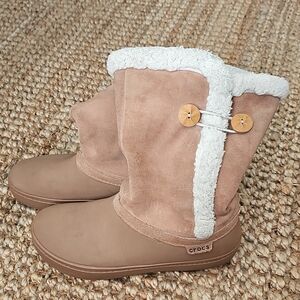 Crocs Tan Shearling-Lined Booties